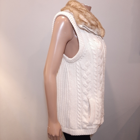 💠EIVISSA Reversible Faux Fur Vest Cable Ribbed Knit Zip Front Winter Sweater - Picture 9 of 15